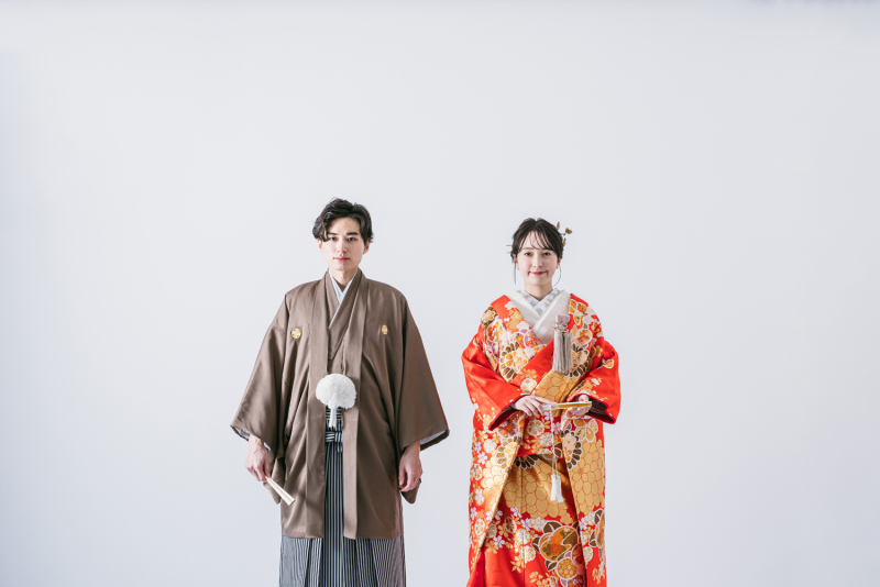 【和洋装】スタジオフォト (衣裳3着)新婦ヘアメイク+着付+衣裳小物+髪飾り+全データ100カット納品