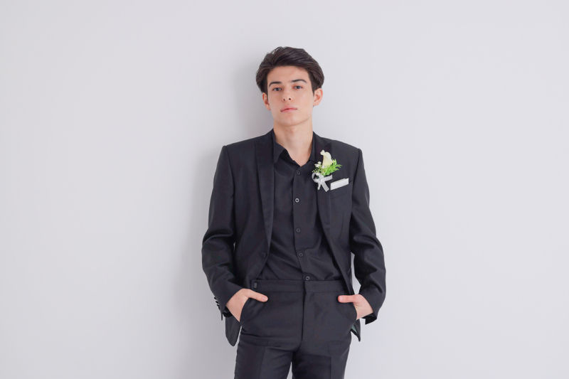 【洋装】スタジオ(衣裳2着)新婦ヘアメイク+着付+衣裳小物+髪飾り+全データ100カット納品