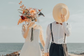 ロケーションならでは海で撮影♪