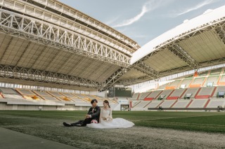 THE STORY WEDDING _大空からのスタジアムウェディング
