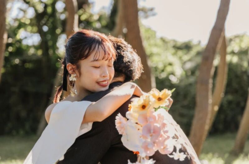 【\国内どこでも出張可能♪/☆ドレスセットプラン☆】写真全データレタッチ(200カット)+スタイリスト帯同