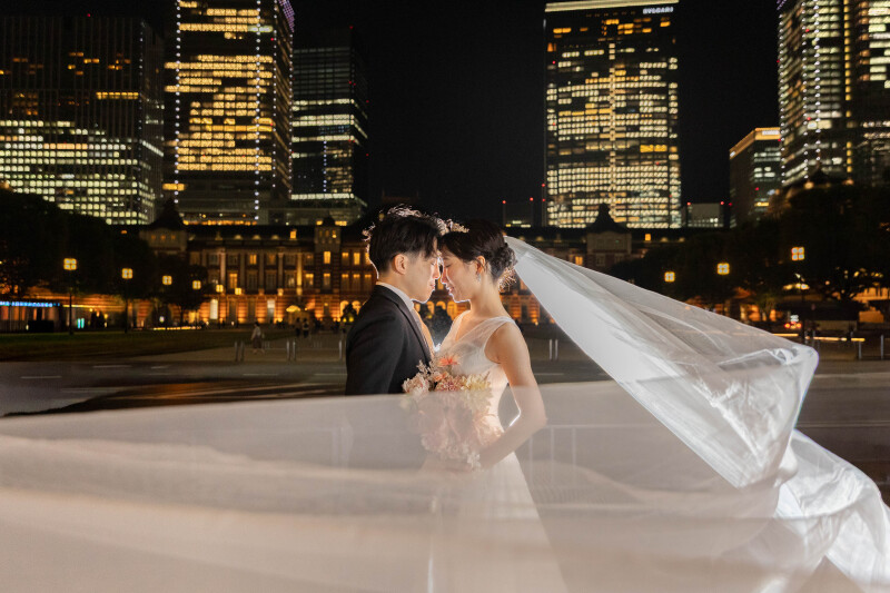 【★大人気のプラン!★】東京駅でロマンチックなナイト撮影プラン!