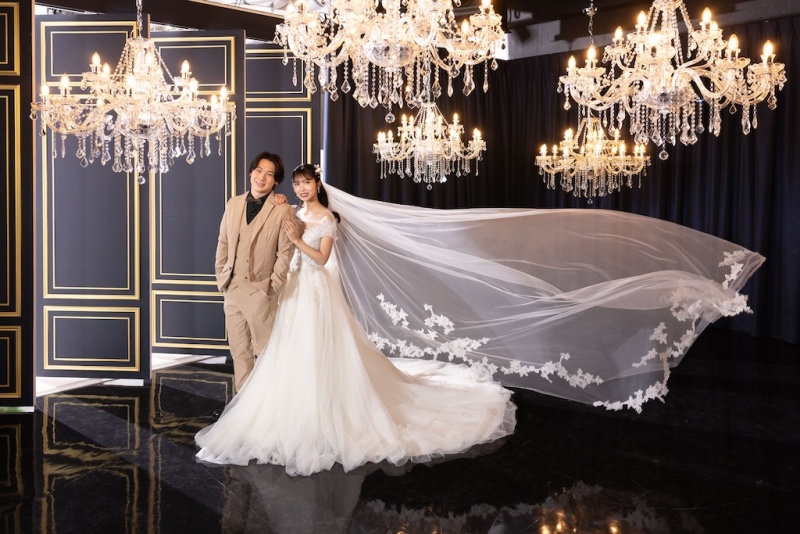 シャンデリアルーム