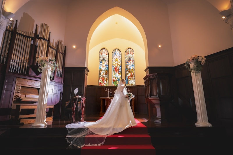 祭壇での新婦ソロ