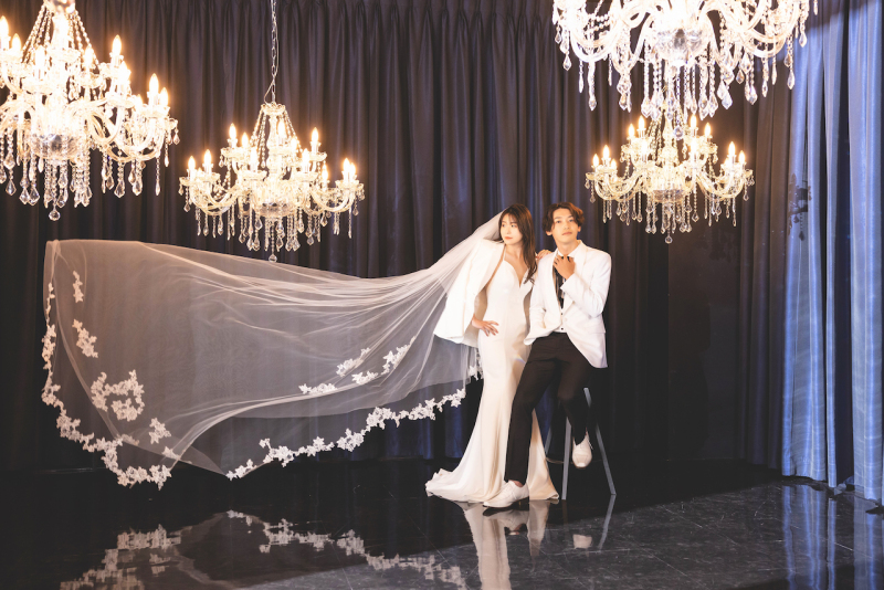 シャンデリアルーム