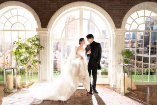 ペントハウスでのシャレな日差しが差し込むナチュラルフォト