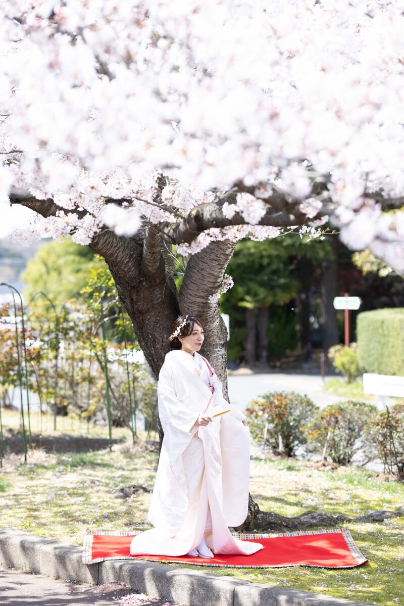 【ロケーション 庭園和装プラン】和装1着 白無垢又色打掛&紋服 10カットアルバム  アルバムデータ付き♪ 衣装追加費用無し♪