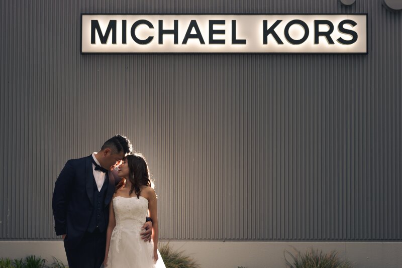 シンプルな印象的な一枚を