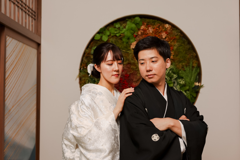 ボタニカルな丸窓で・・・