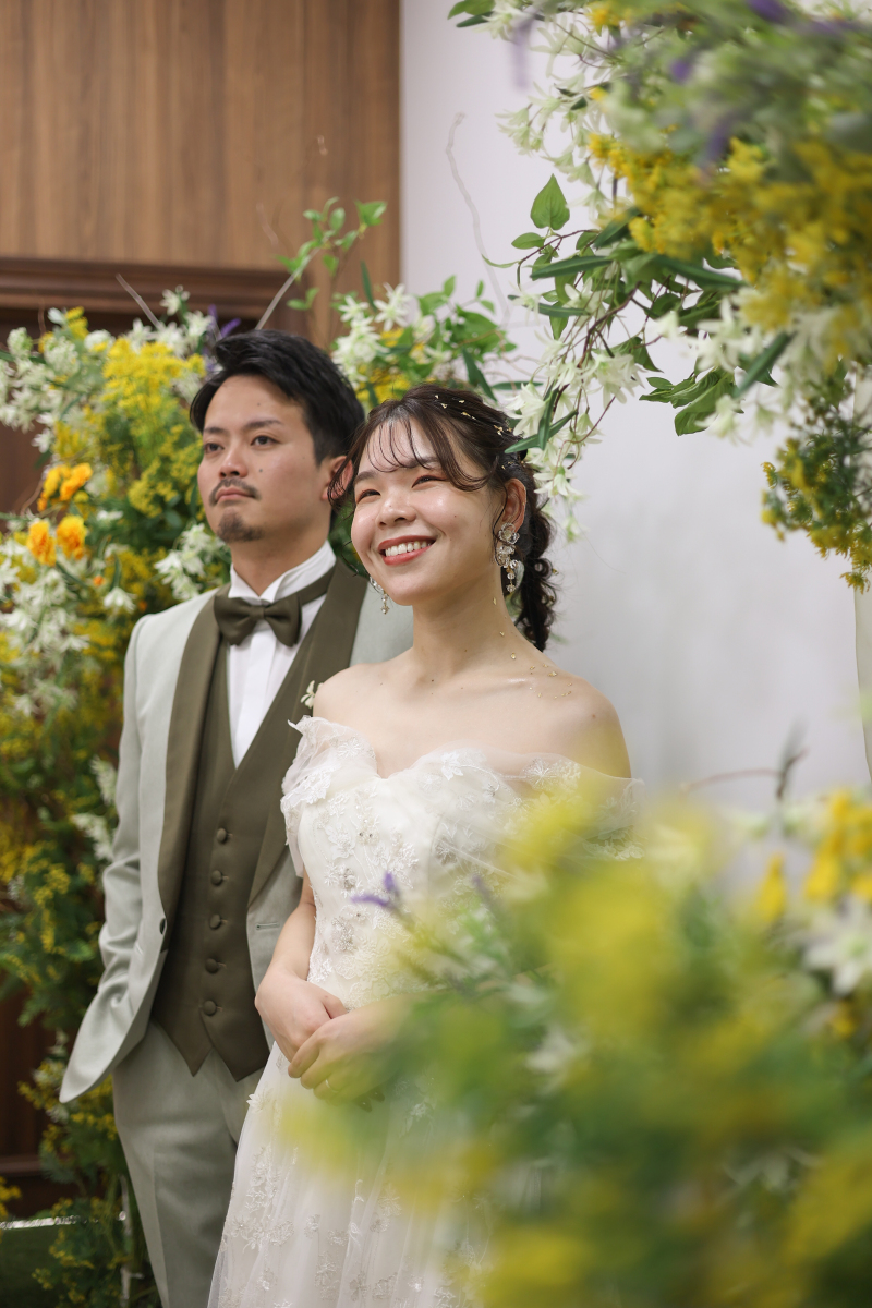 ミモザに囲まれる