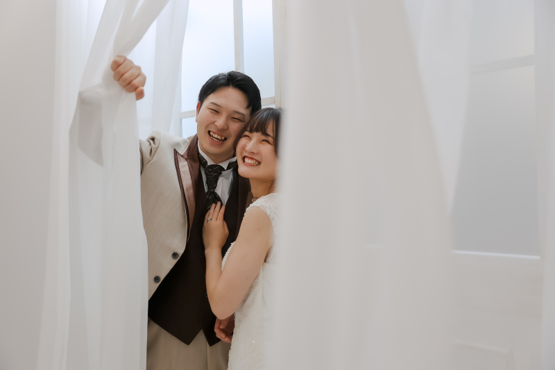 【和装洋装スタジオプラン】笑顔溢れるおふたりと♪