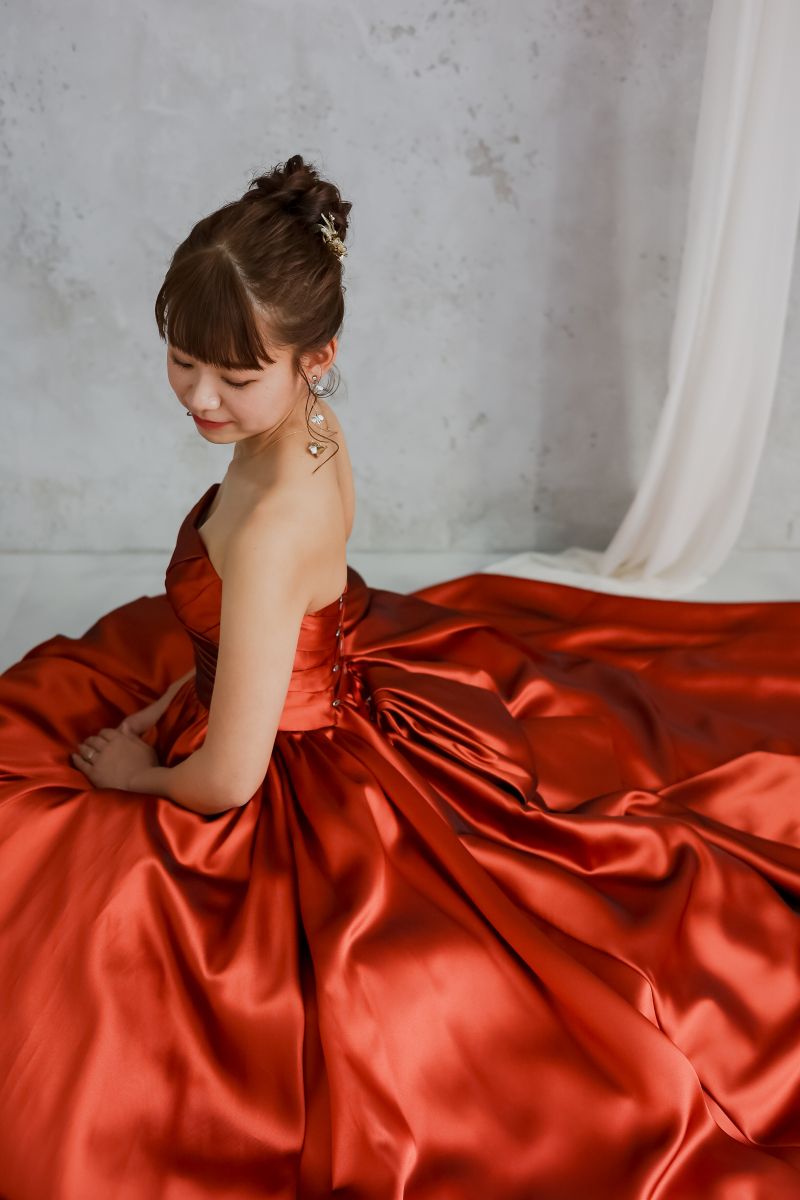 イチオシのカラードレスです!