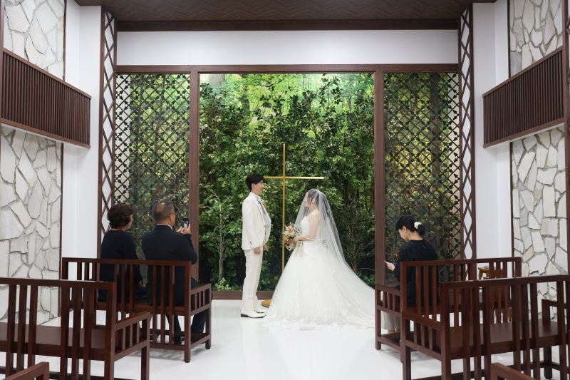 まるでご結婚式