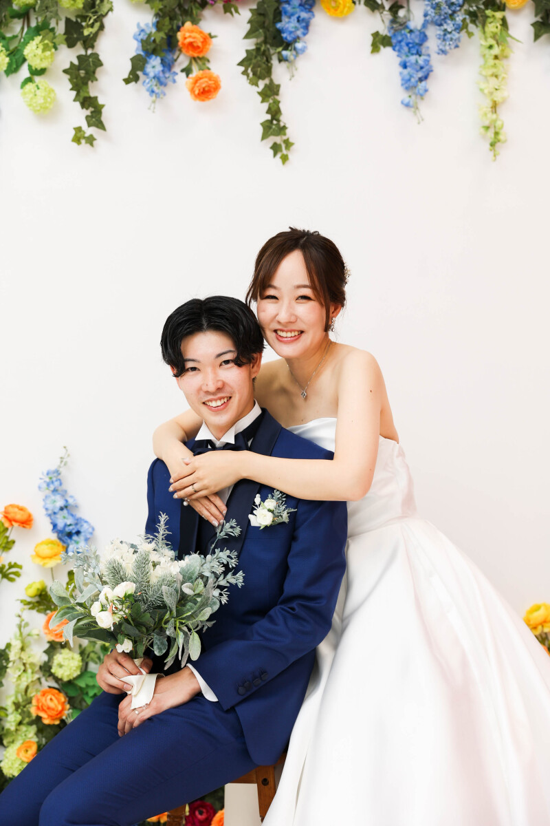 後ろからギュッ