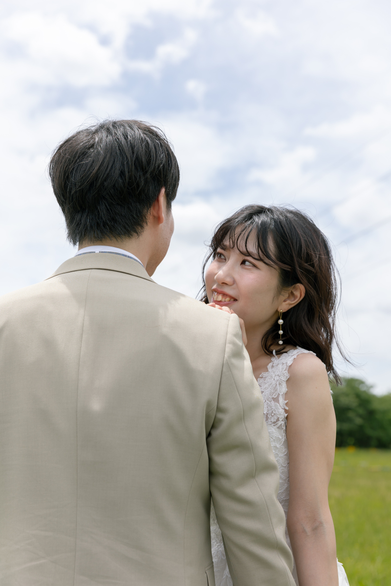 見つめるまなざしの先に