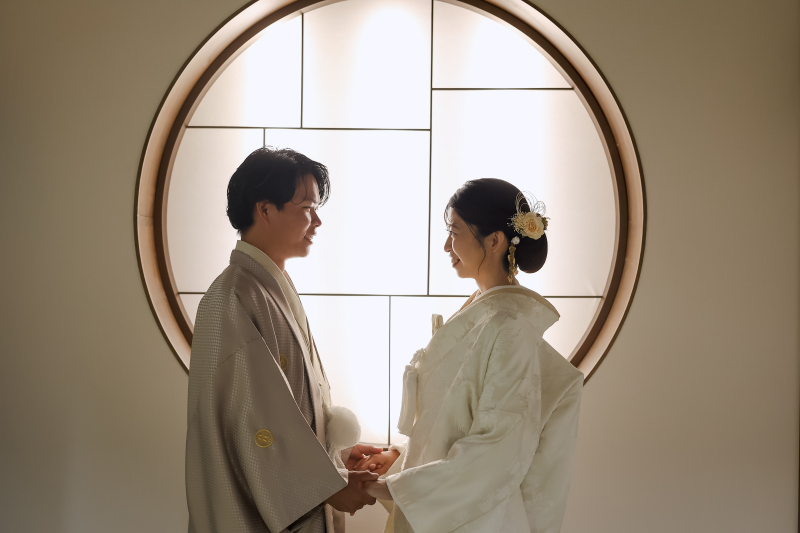 美しい光がお二人を包み込みます