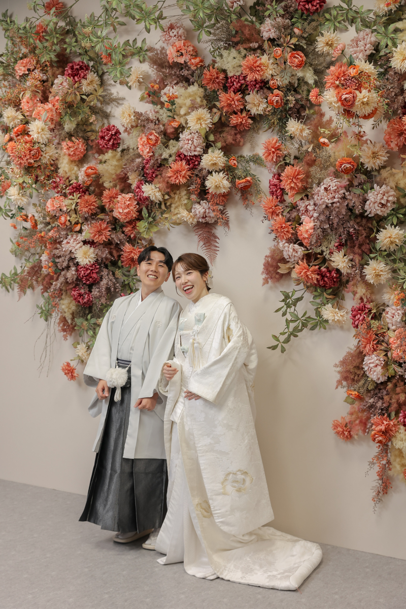 花々が彩る門出の日
