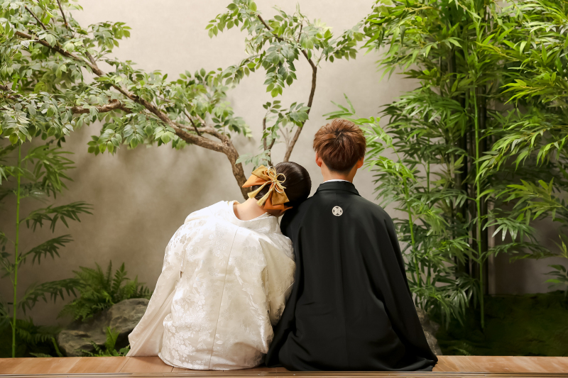 縁側におふたり並んで・・・