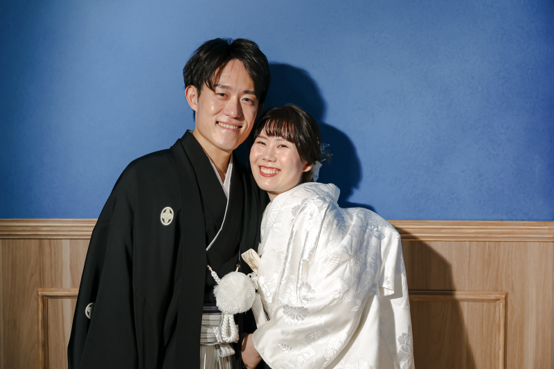 顔も近づいて…！