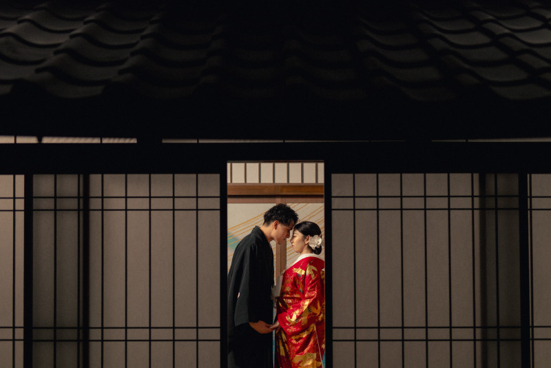 色打掛で雰囲気を変えて