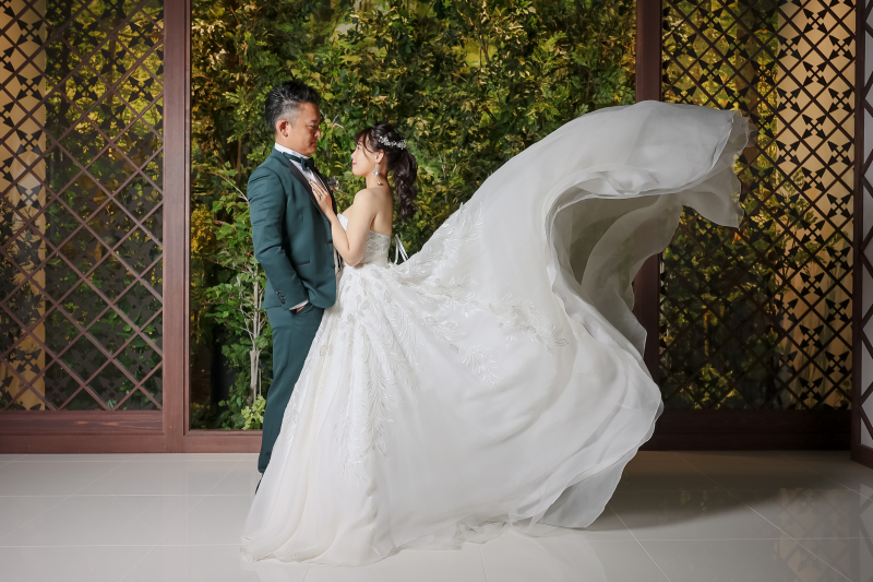 ドレスに躍動感を!