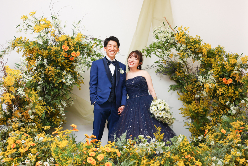 ミモザのお花がお似合いのお二人