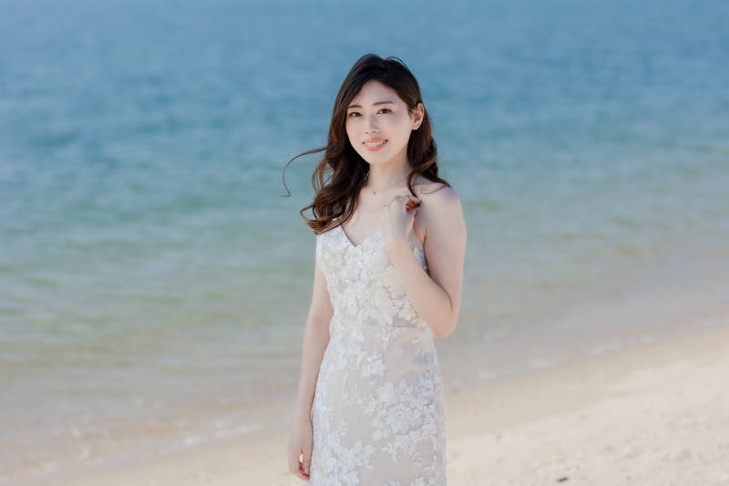 白浜が花嫁をより輝かせる