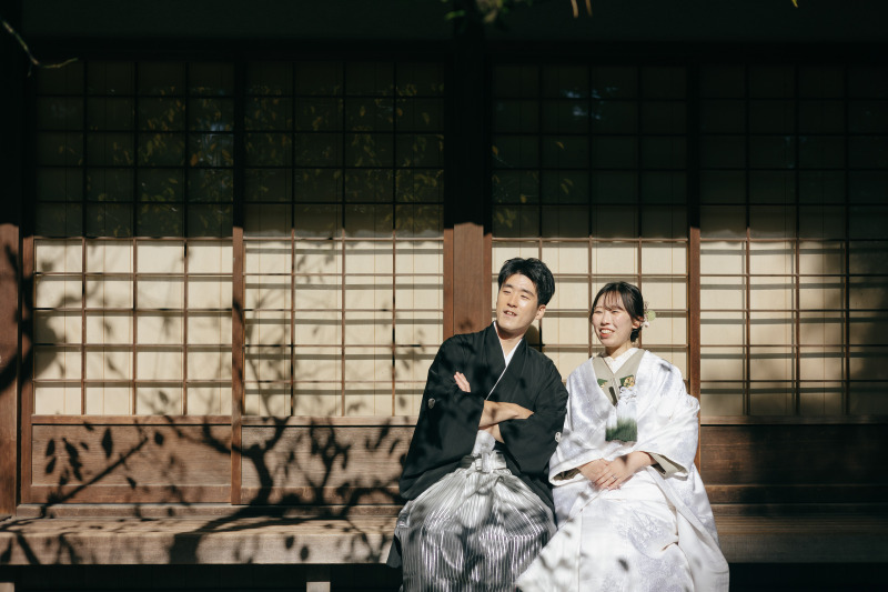 お二人を見守る光