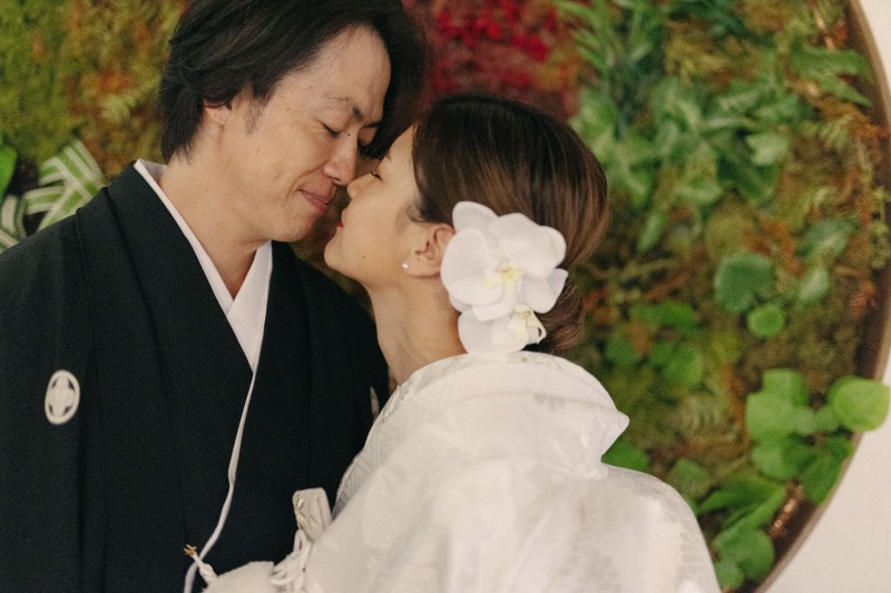 もう少しで触れる距離