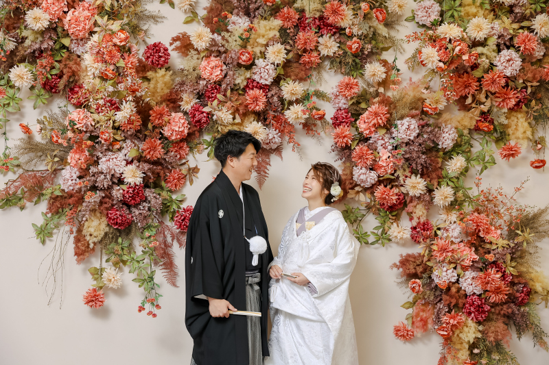 見合わせると‥