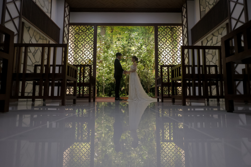 広々としたチャペルで