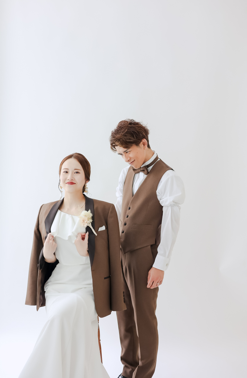 ドレスとジャケット