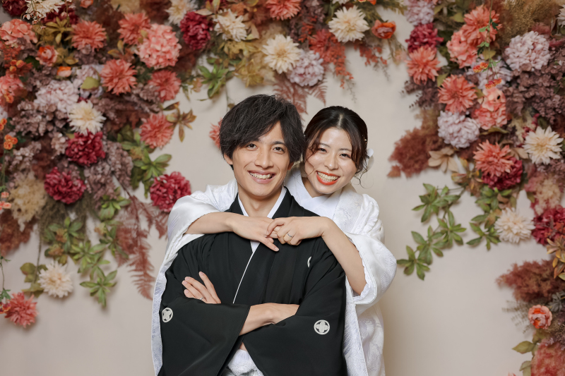 フラワーウォールに囲まれて