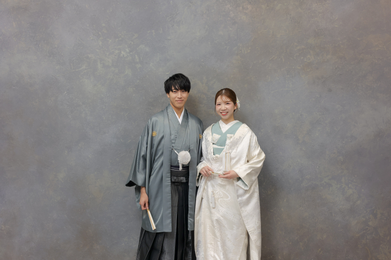 和装に包まれた門出