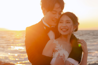 【洋装ロケーション】夕日に包まれて