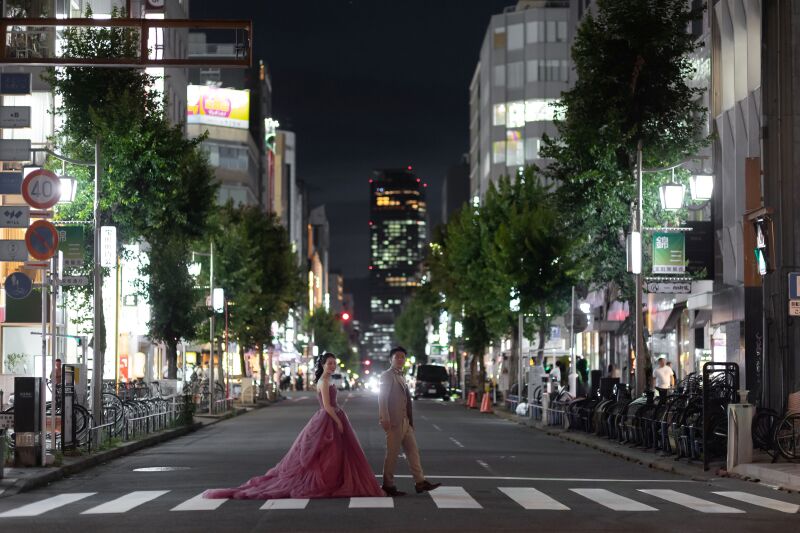 光る街、歩く未来
