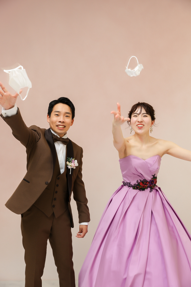 マスクをポイっ!