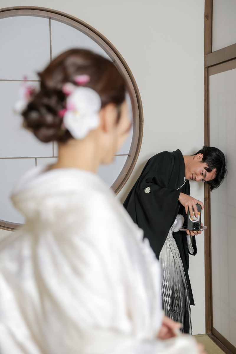 スマートフォン越しに紡がれる、大切な記念の瞬間