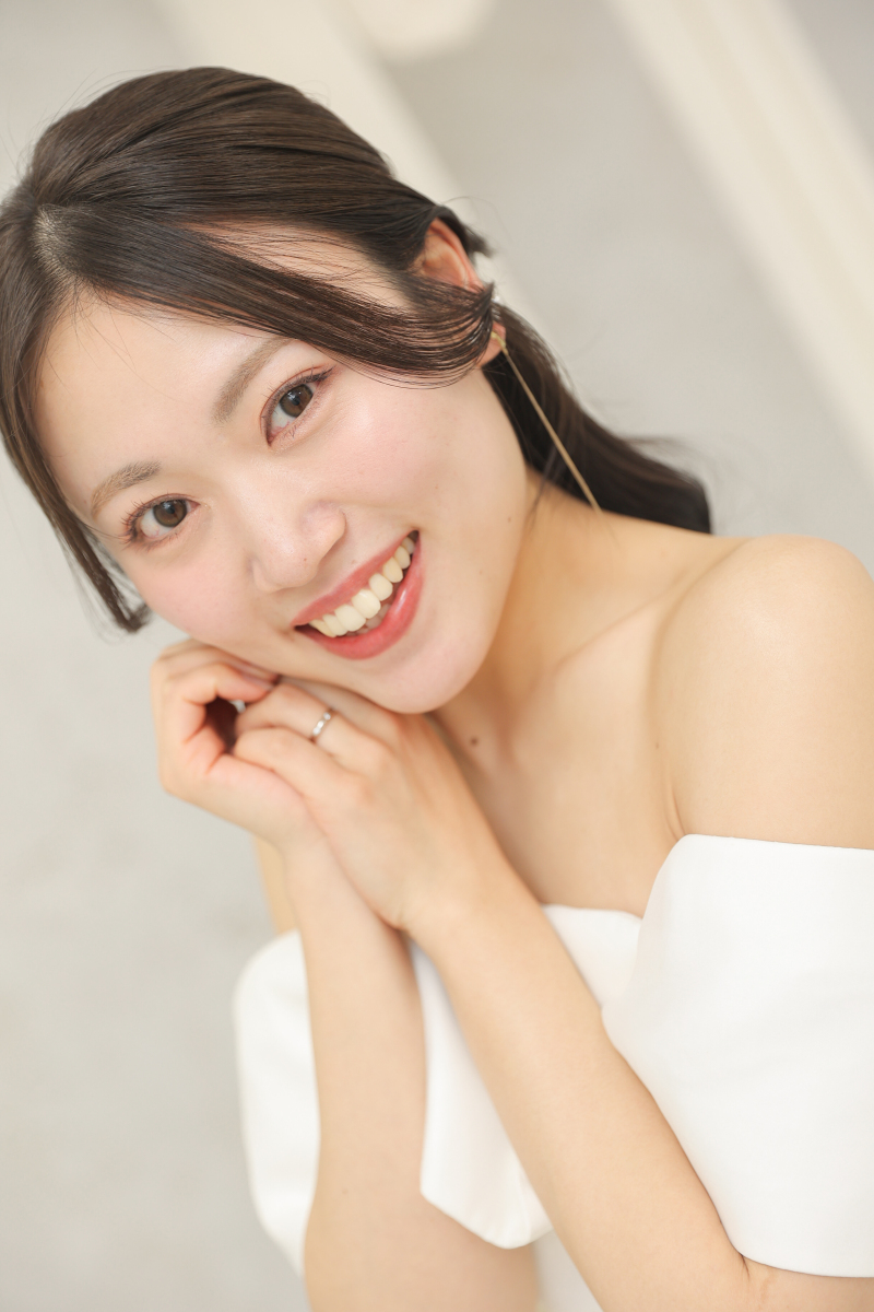 透明感で魅せるナチュラル美