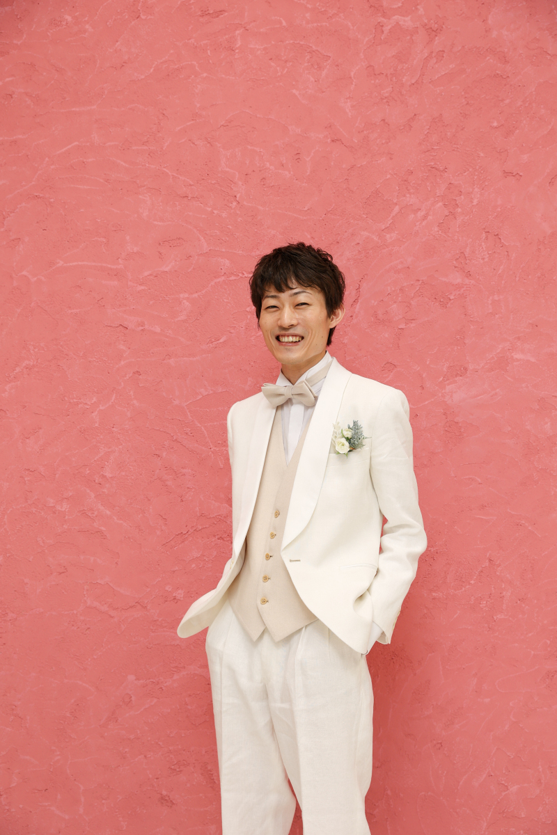 ピンク×白タキシード