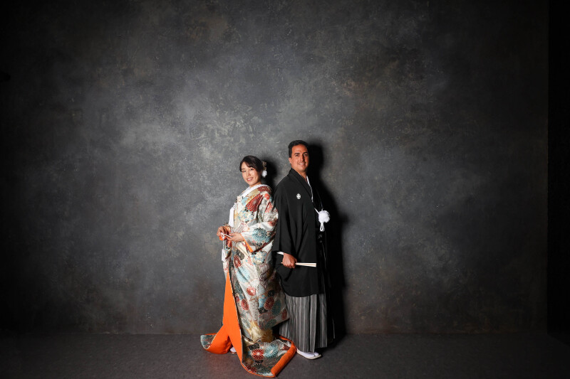 凛とした感じで