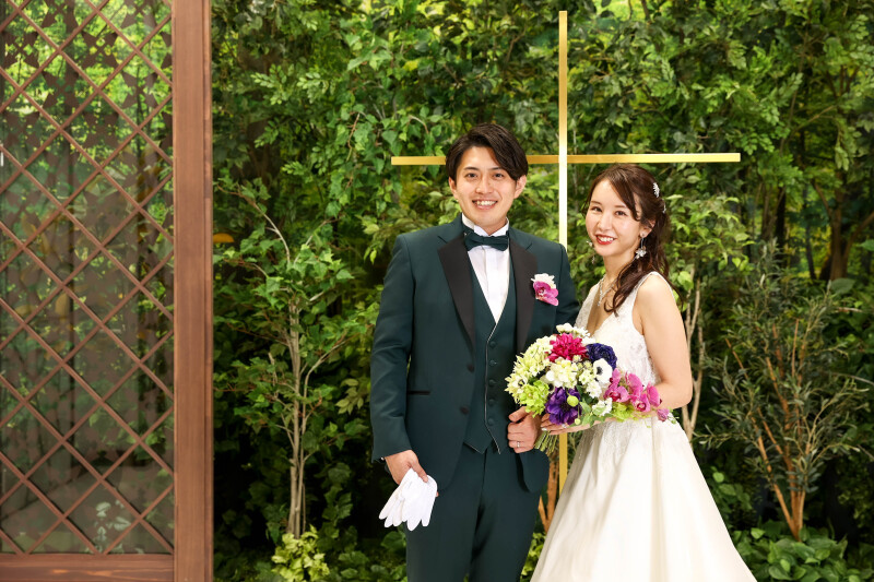 チャペルで素敵なブーケと