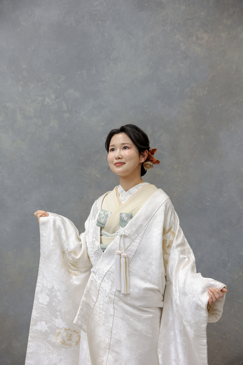 余白にひらく和の姿