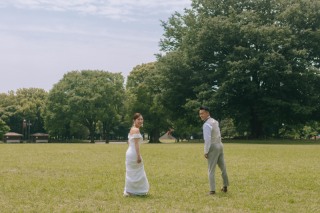 太陽の下の公園前撮り