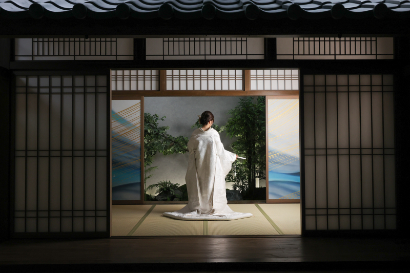 和装を美しく残す。