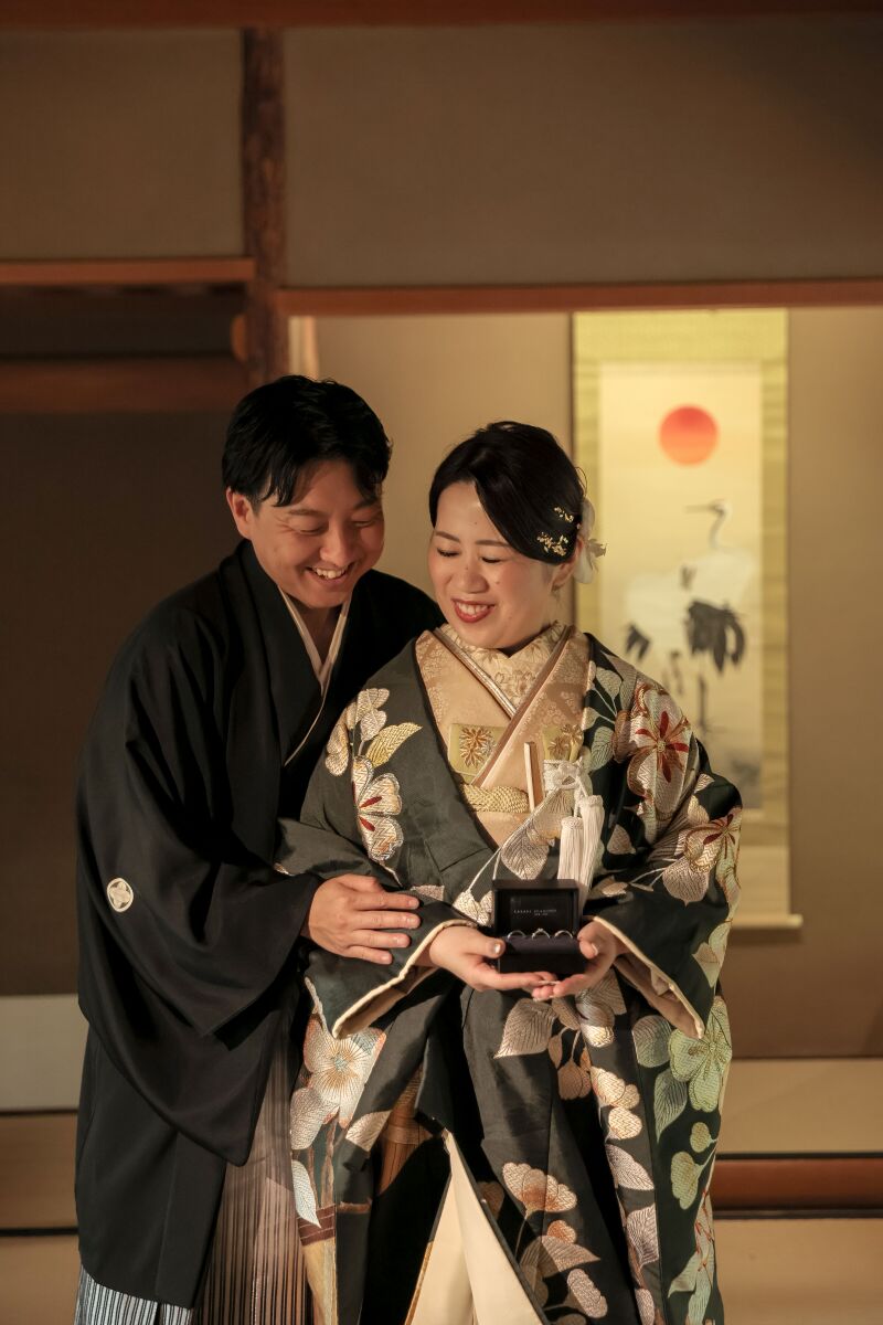 永遠を誓う指輪とともに