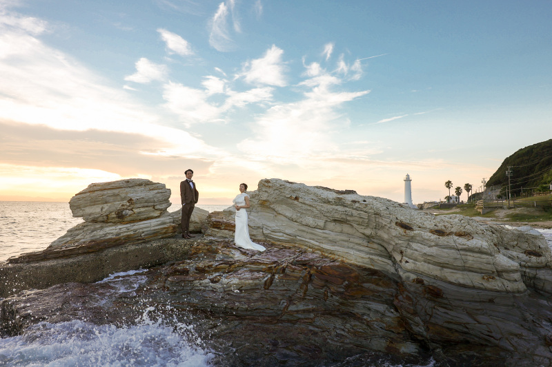 日の沈みはじめるわずかな時間。雄大な自然の見せるその一瞬の美しい表情を切り取ります。