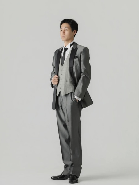 シルバーグレーチェックベスト　黒襟サテン