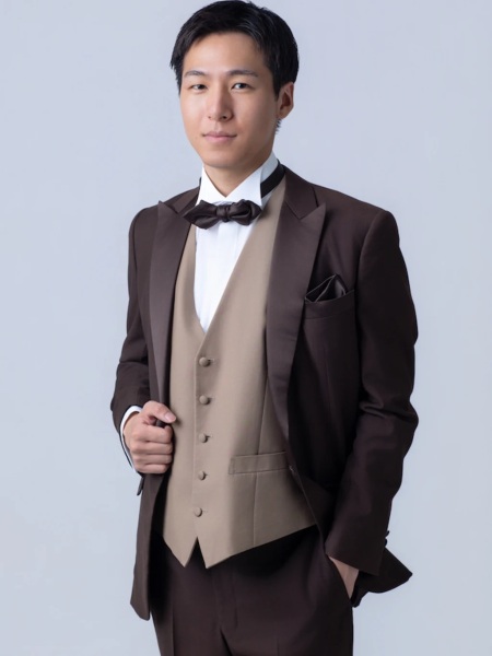 ピークドラペルクラシックタキシード