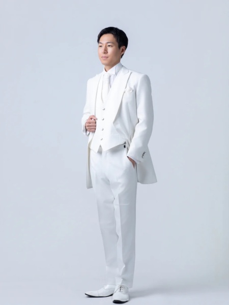 ホワイトタキシード